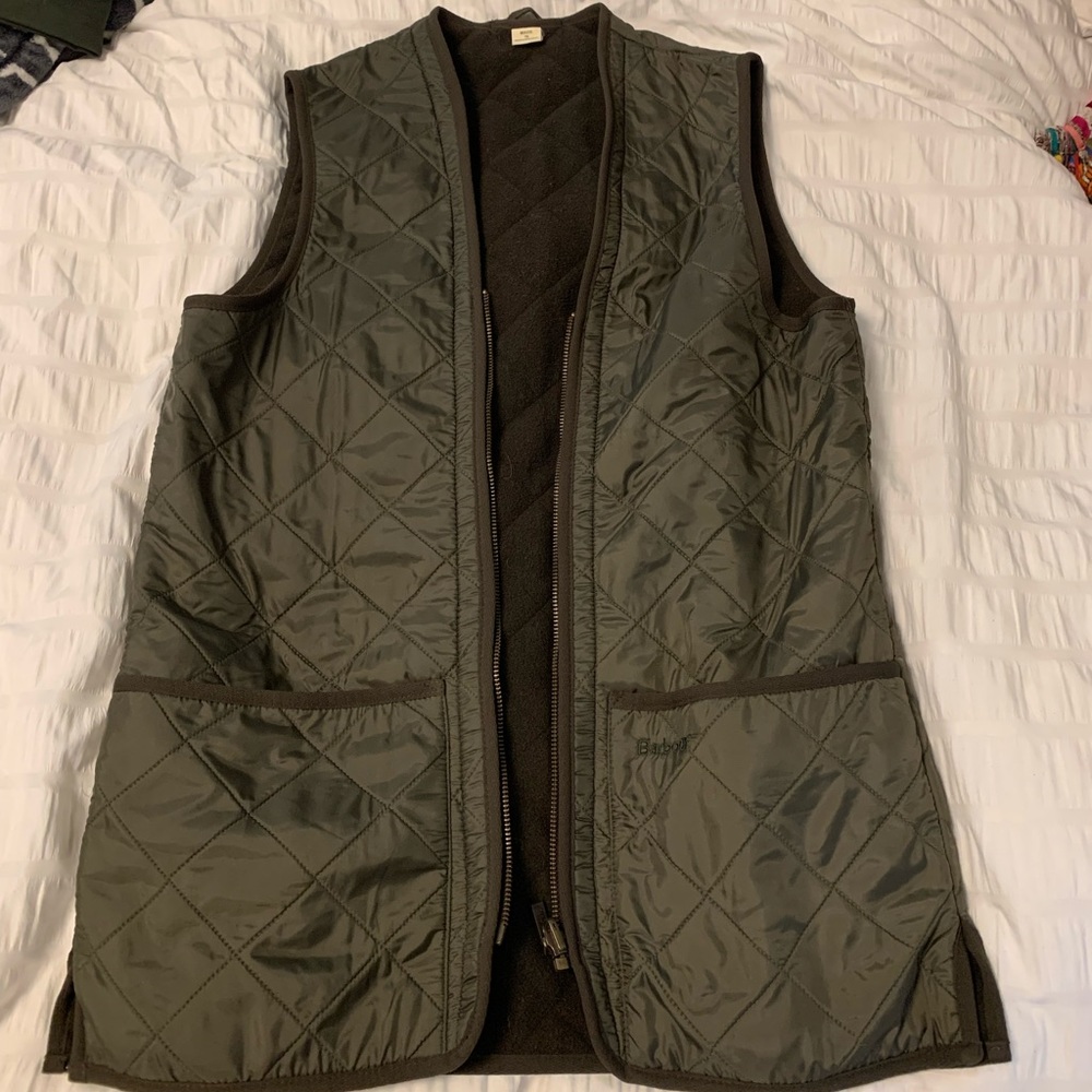 Basically new Barbour fleece vest and zip in liner